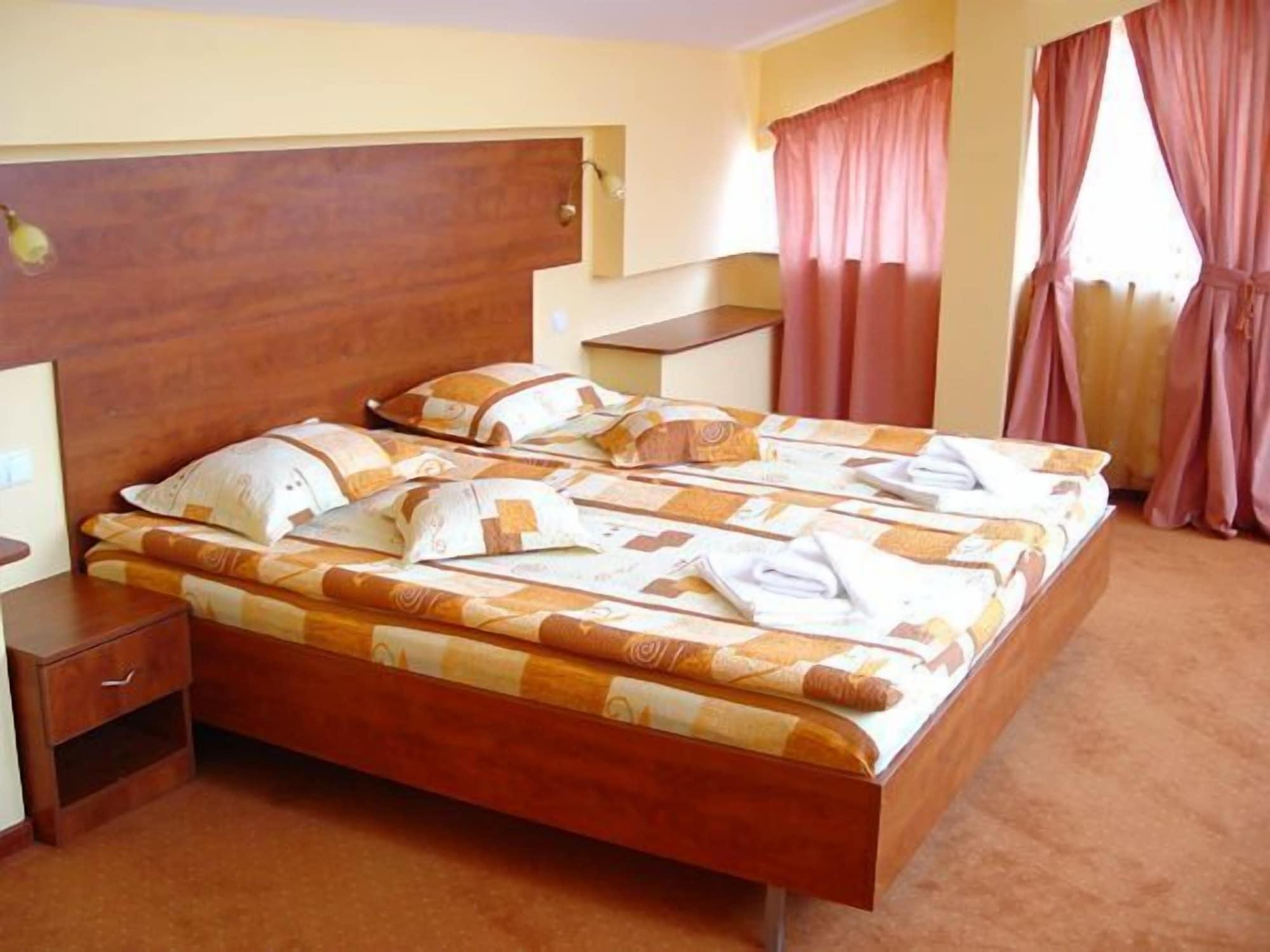 בראשוב Hotel City Center מראה חיצוני תמונה